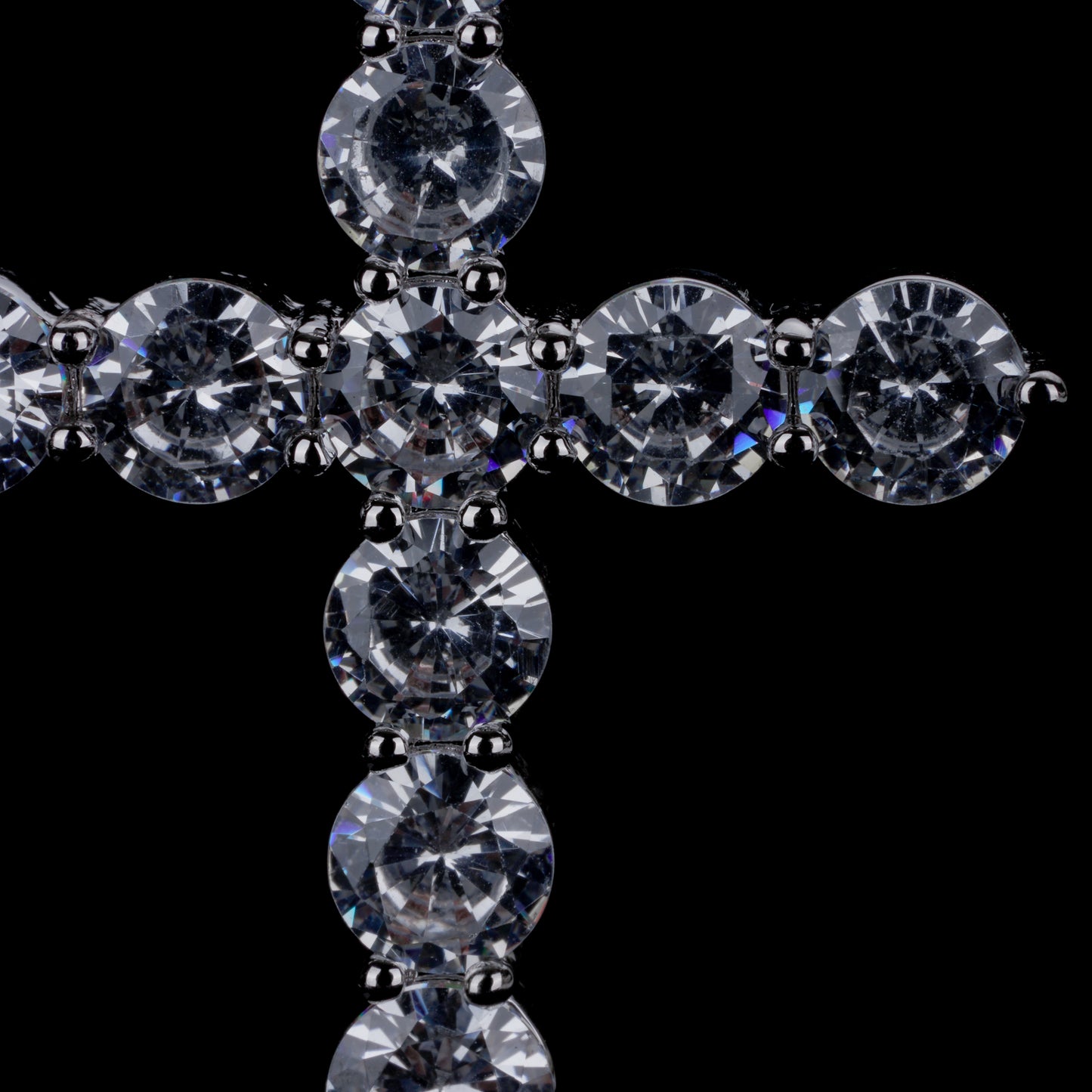 Classic Zircon Cross Pendant